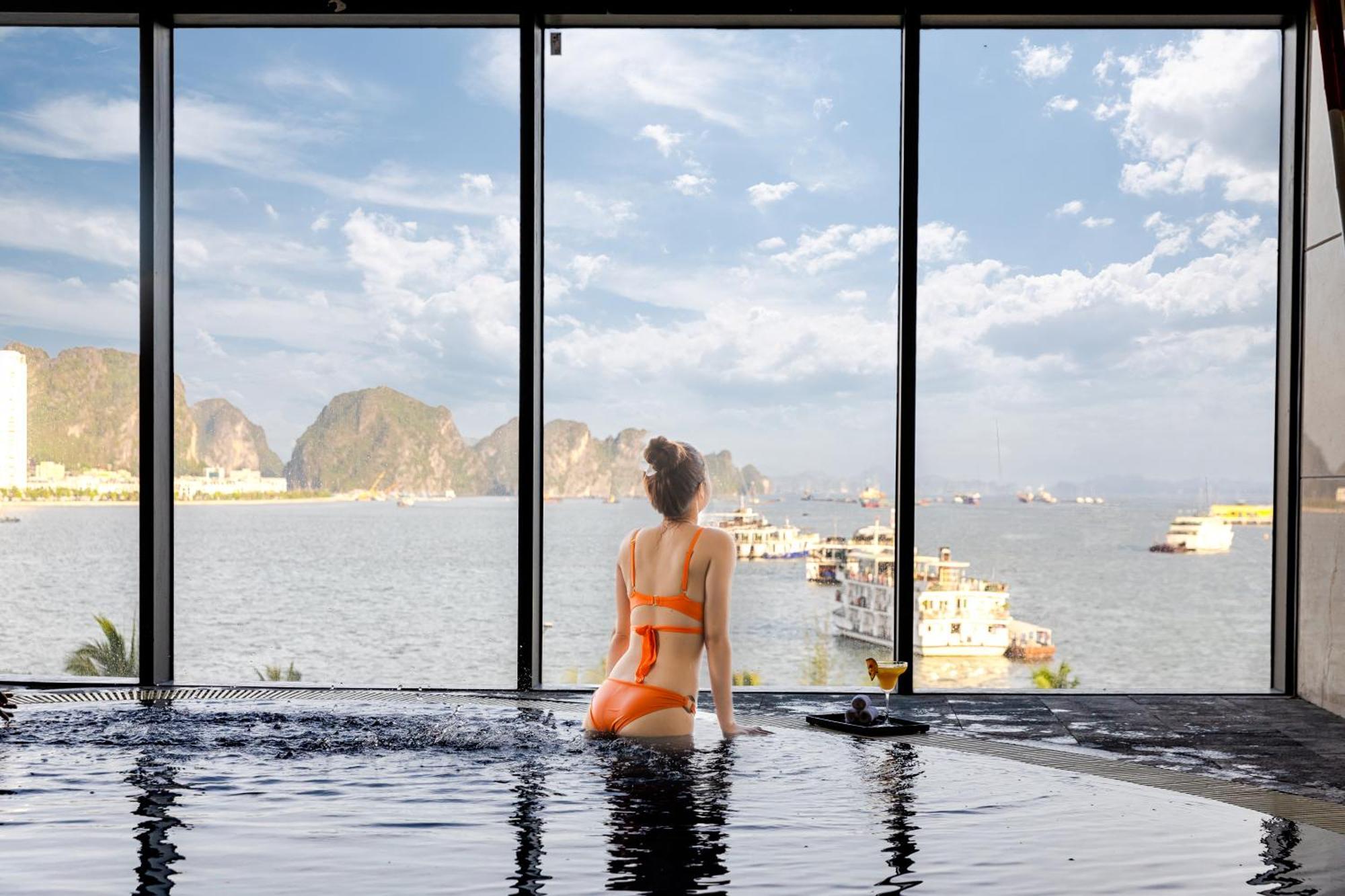 Muong Thanh Grand Bai Chay Ha Long Bagian luar foto
